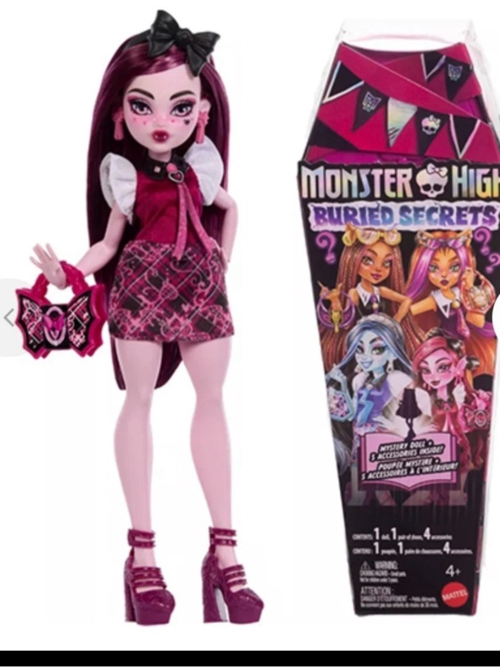 Monster High Buried Secrets Draculaura Doll + 5 Accessories Inside  New In Box